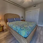 Modern Oceanfront Retreat, Spacious Balcony - 0207 Condo