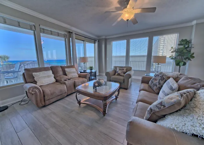 Modern Oceanfront Retreat, Spacious Balcony - 0207 Condo