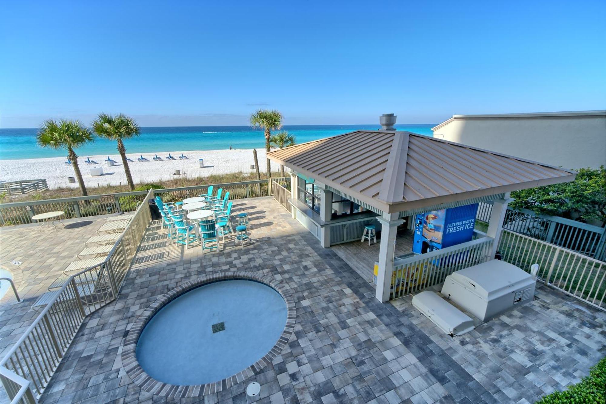 Modern Oceanfront Retreat, Spacious Balcony - 0207 *
